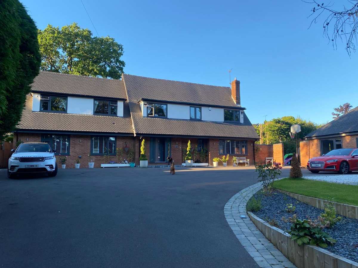 Fully renovated detached family home